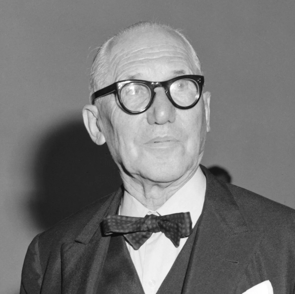 Le Corbusier. In Stedelijk Museum Sikkensprijzen