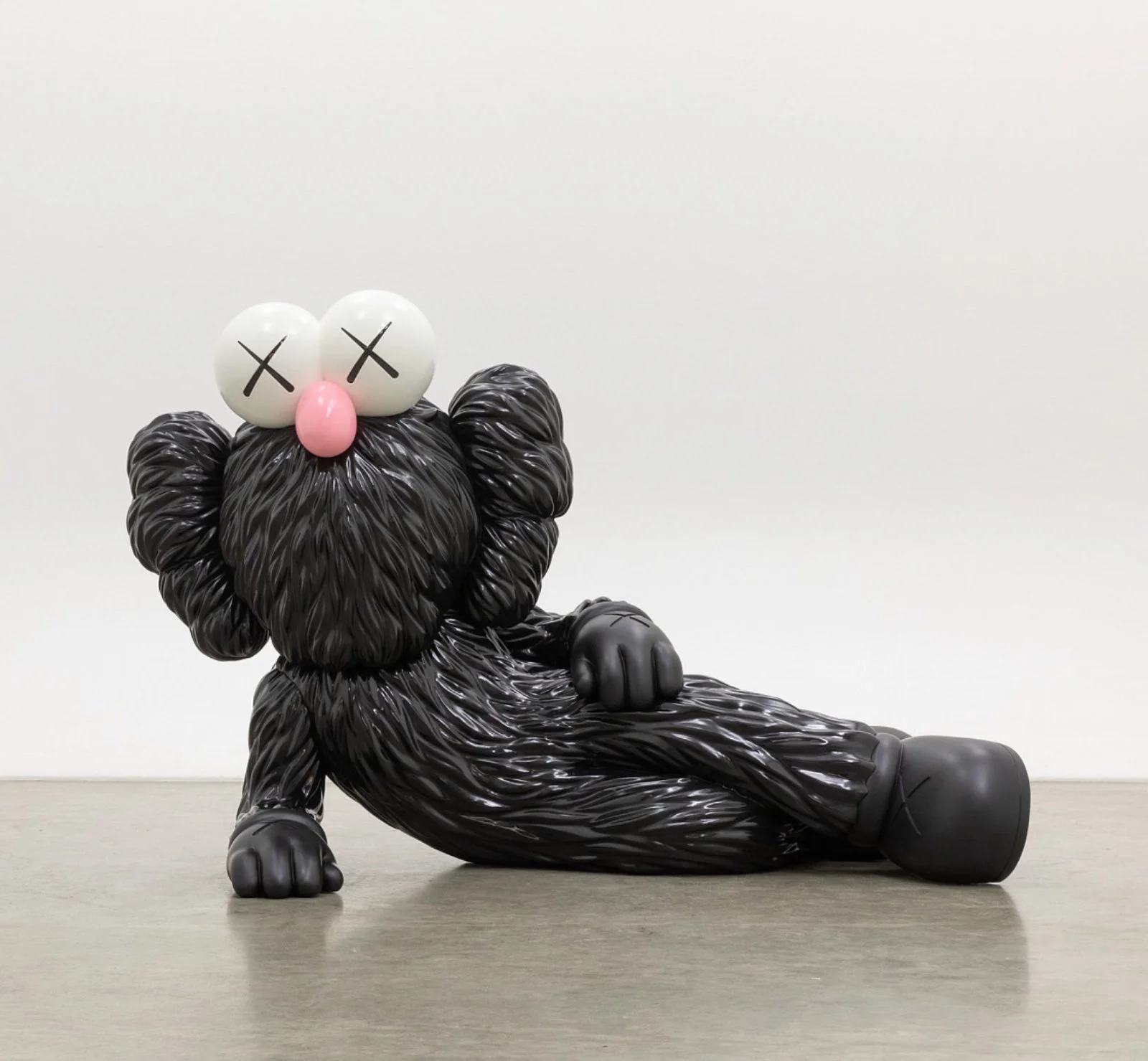 KAWS. Art & Comix