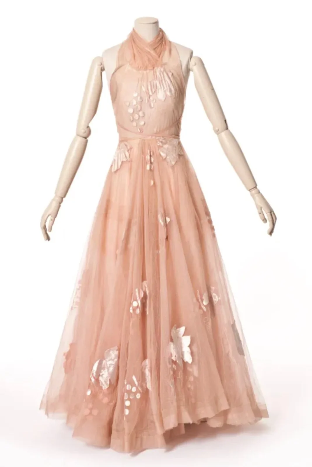 LOOK: 40 Years of Fashion at the Museum