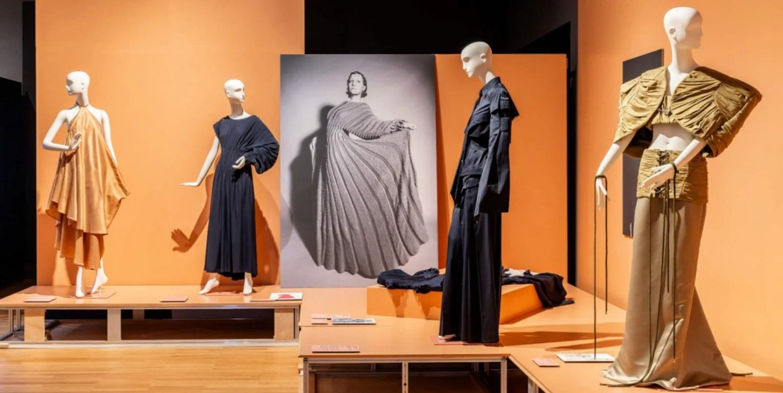Many Shades of Grès: Fashion Becomes Art
