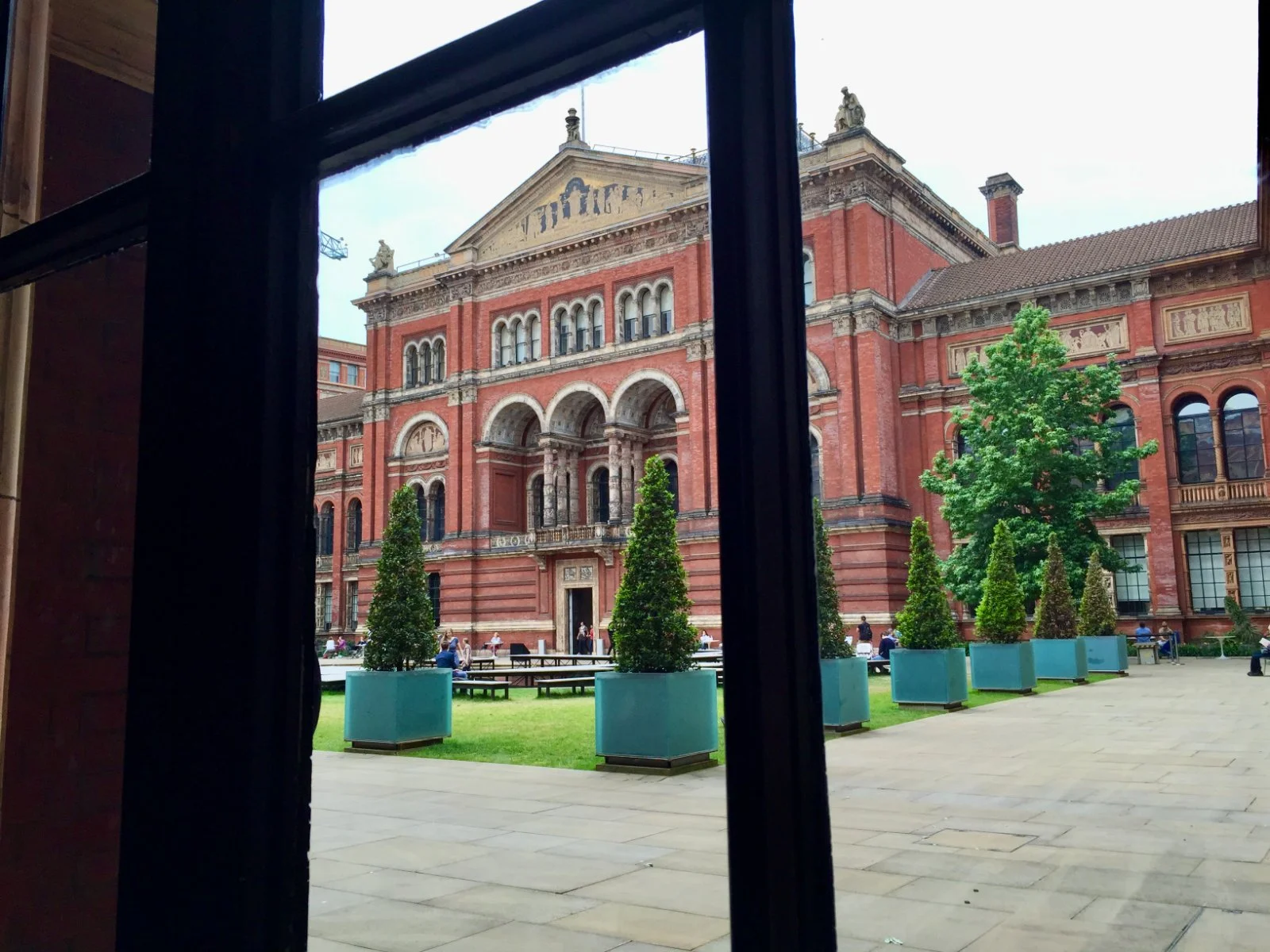 Victoria and Albert Museum